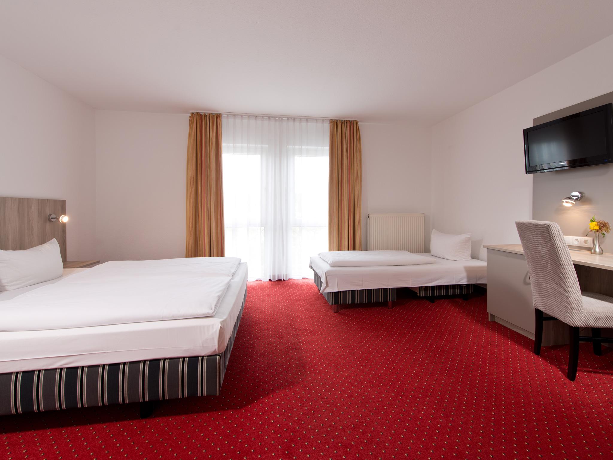 Achat Hotel Frankenthal In Der Pfalz エクステリア 写真